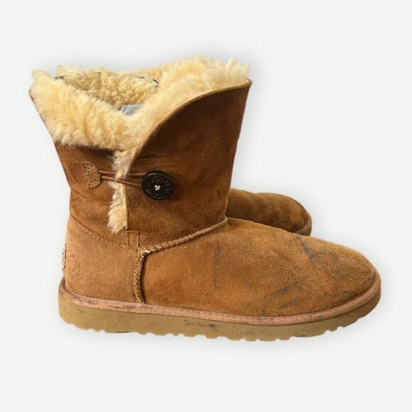 UGG Bailey Button Short Boot 5 Chestnut Tan Shearling Suede Comfort Classic - Picture 5 of 9